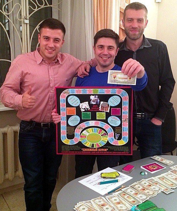 Победитель 2 Игры CashFlow в Киеве - Олег Кунгуров.
